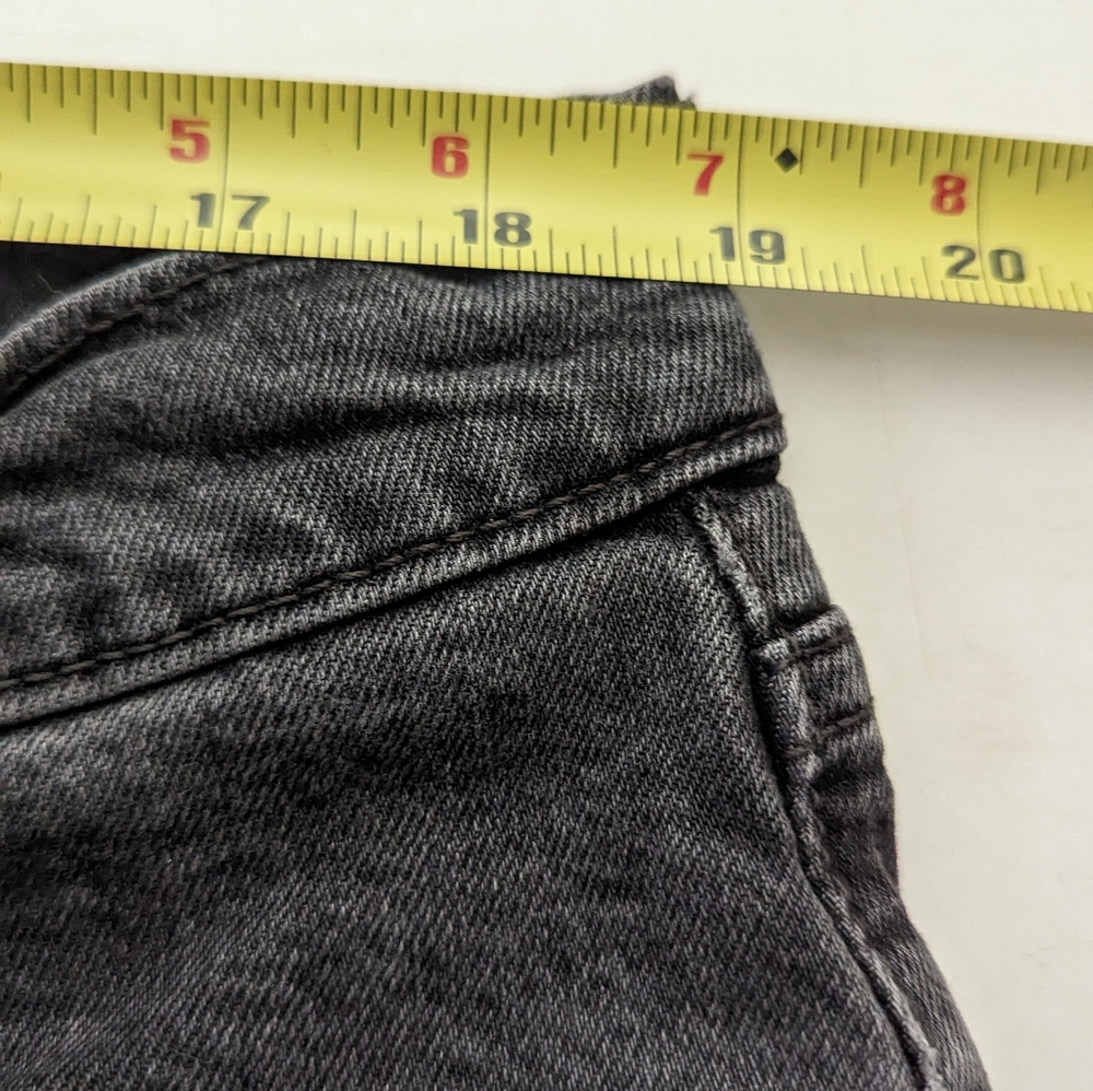 Levi’s Premium Gray High Waisted Jeans Wedgie Skinny Cropped 20W Black - Picture 3 of 10